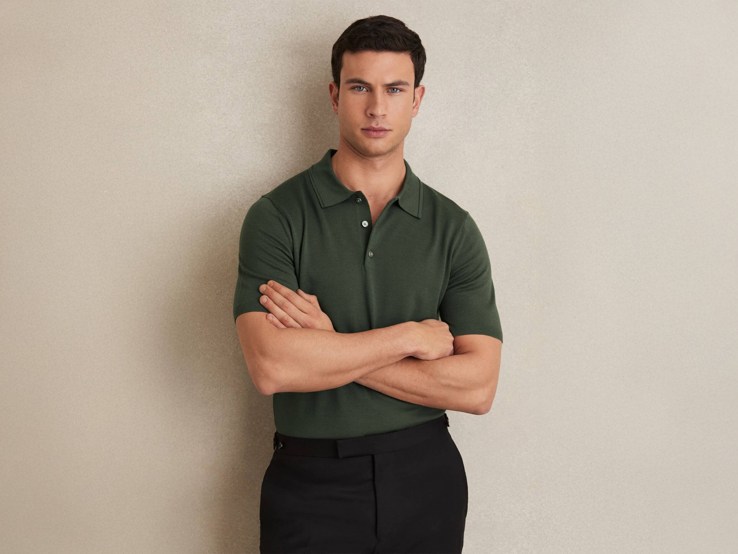 POLOTRIK S KRÁTKÝM RUKÁVEM