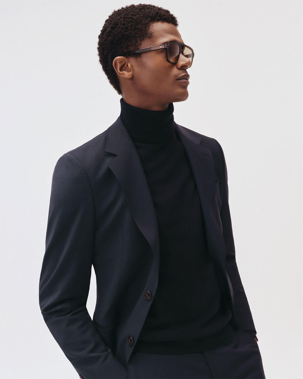 AW25_Signatures_MB_03