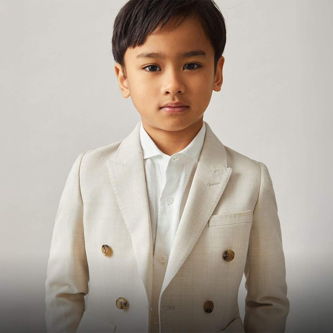 ملابس أطفال